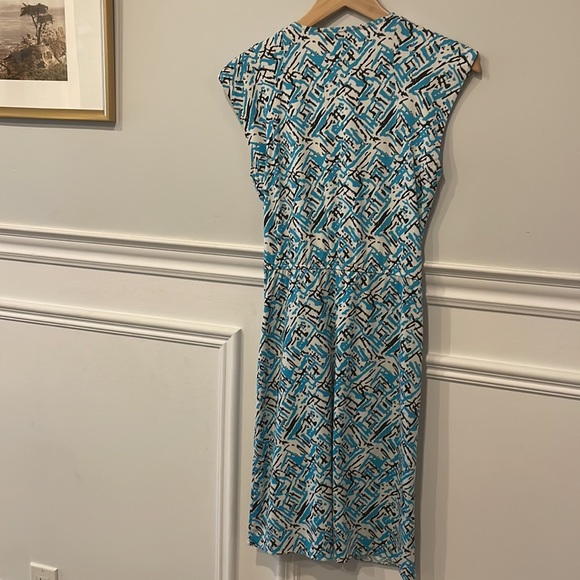 Work / Summer Dress - Picture 3 of 3